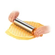 Kép 4/8 - Tescoma Delicia rácsmintás kerek tésztakiszúró 30 cm-es (630898)