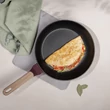 Kép 6/10 - Berlinger Haus Leonardo Nordic TitánPro bevonatú Serpenyő 28 cm-es (BH-8290)