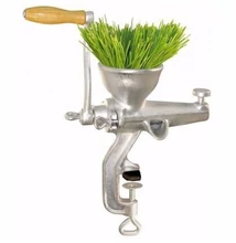 Blaumann  gyümölcs- és búzacsíra daráló (BL-3264)