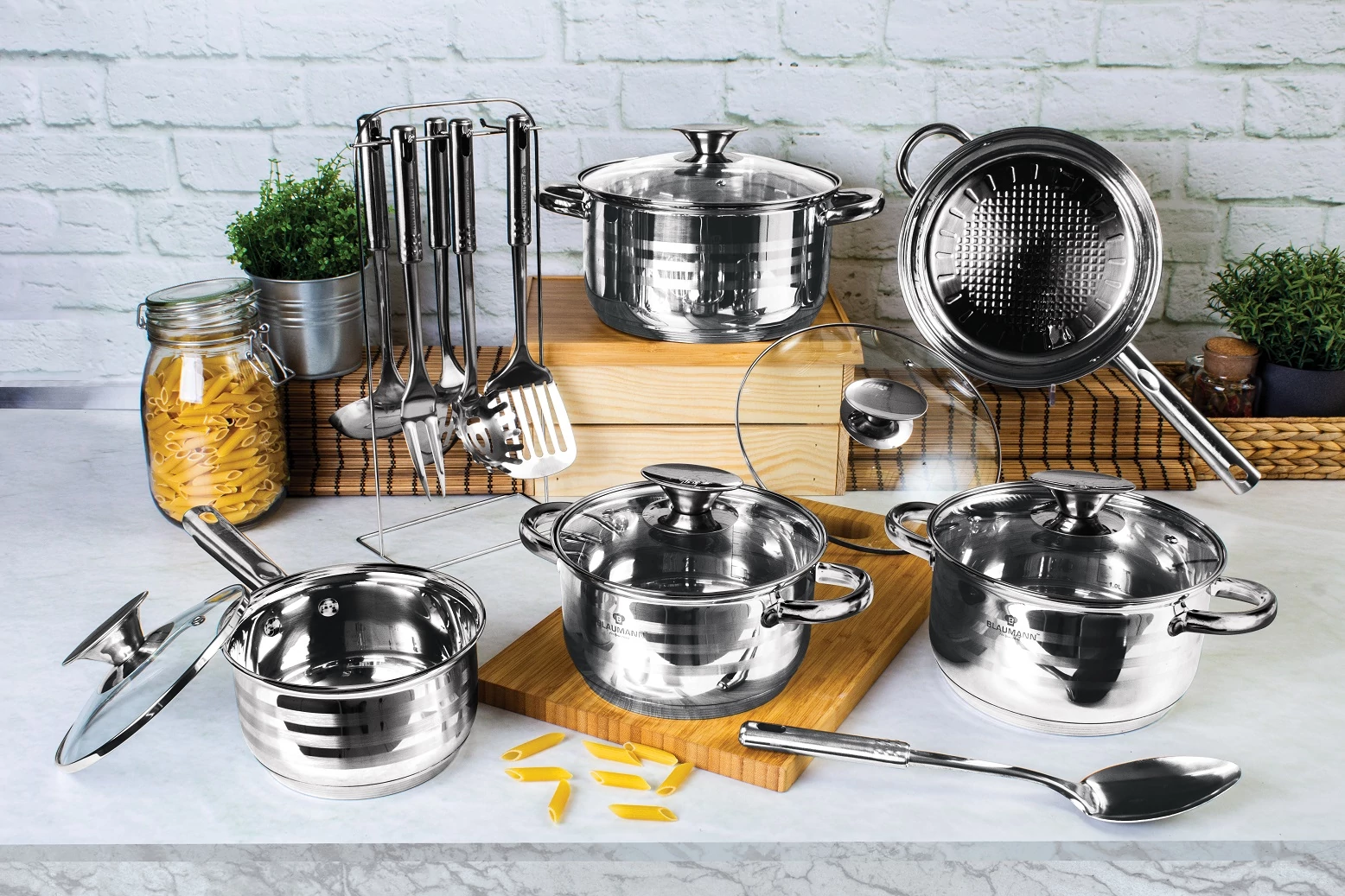 Blaumann Gourmet Line Jumbo 17 részes rozsdamentes acél edénykészlet (BL-3133)